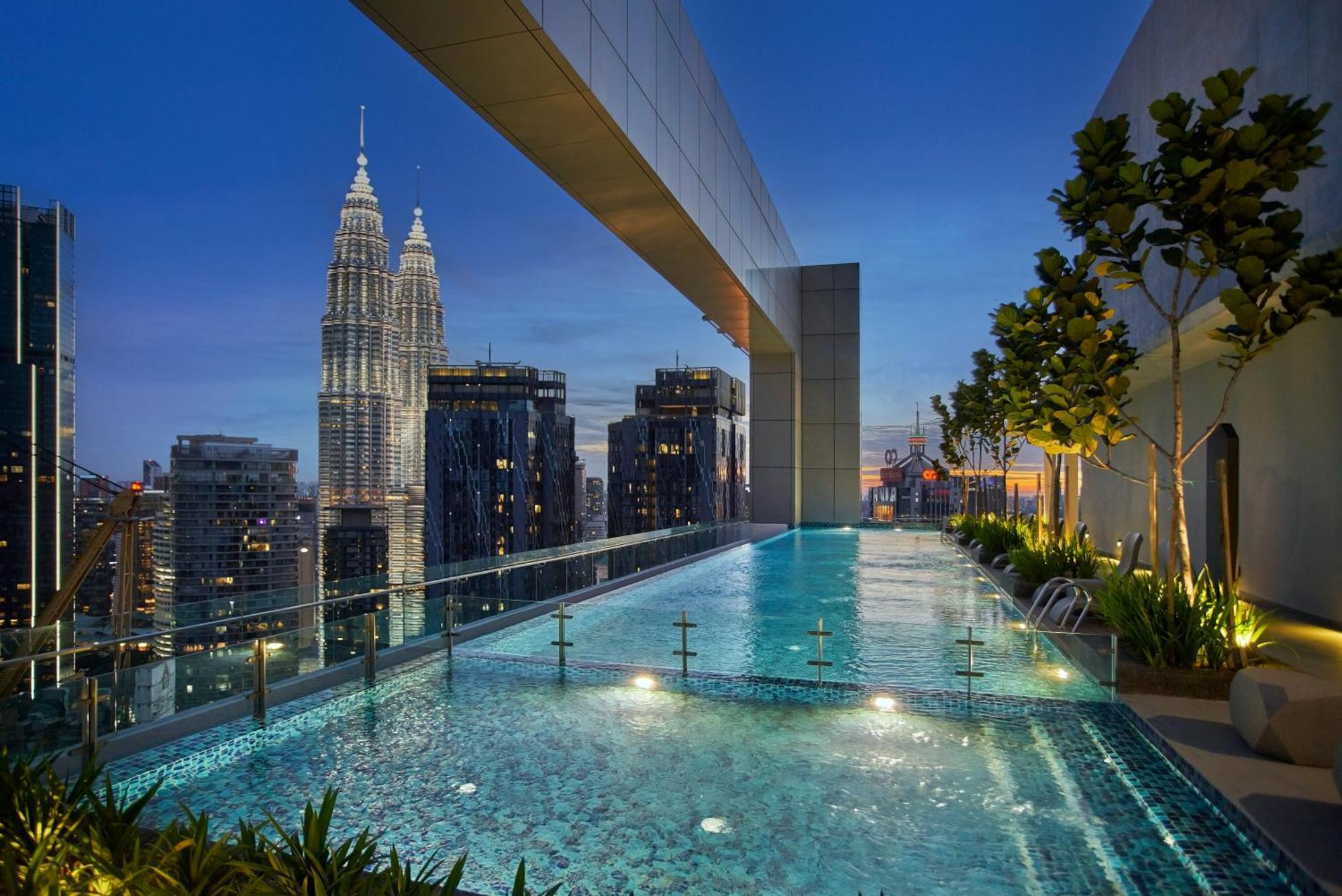 Royce Klcc By Cobnb *