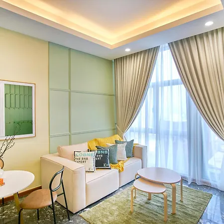 Royce Residence Klcc By Cobnb Kuala Lumpur Exterior photo