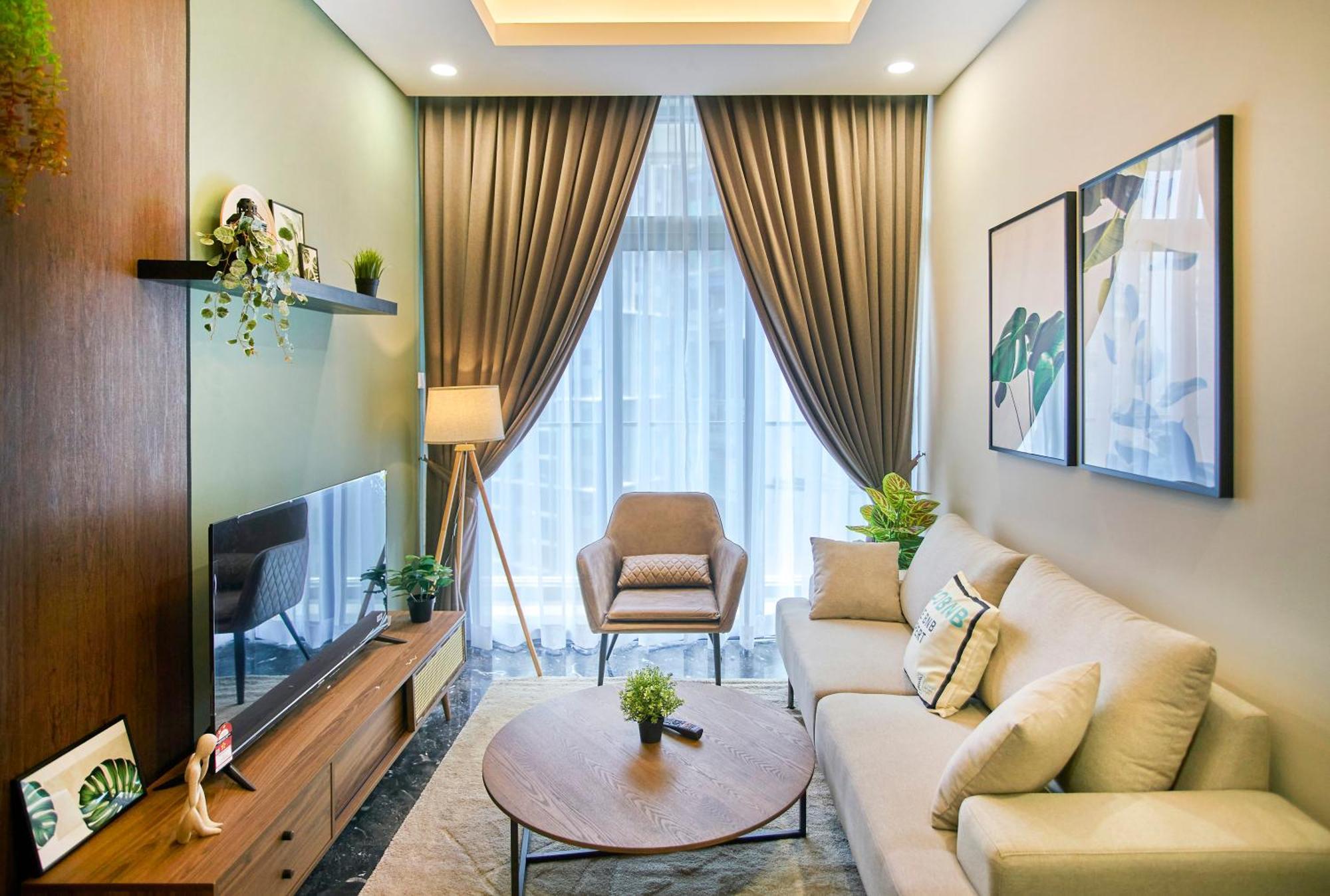 Royce Klcc By Cobnb *