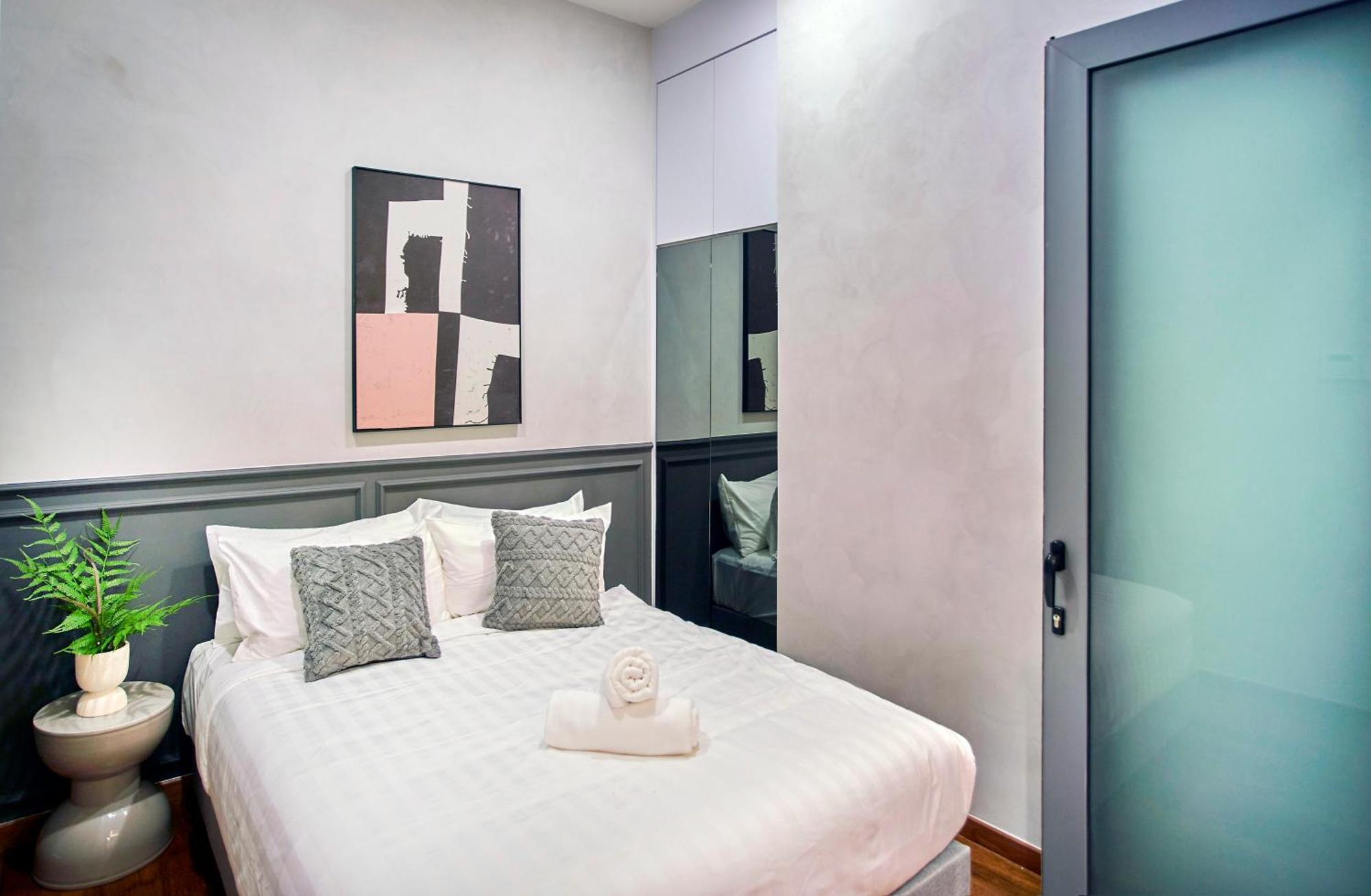 Apartment Royce Klcc By Cobnb